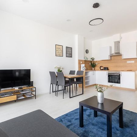 Gde Rakoczi 27 Apartmant Budapest Bagian luar foto